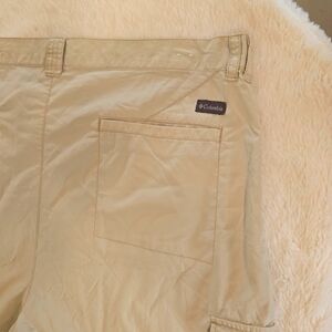 Columbia Omni- Shade Men's Shorts
